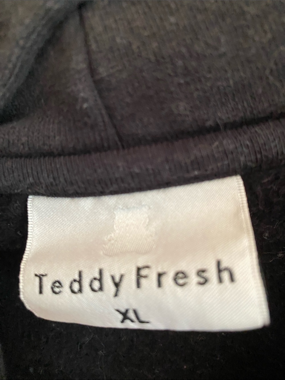 Teddy Fresh black sweater - Picture 2 of 5